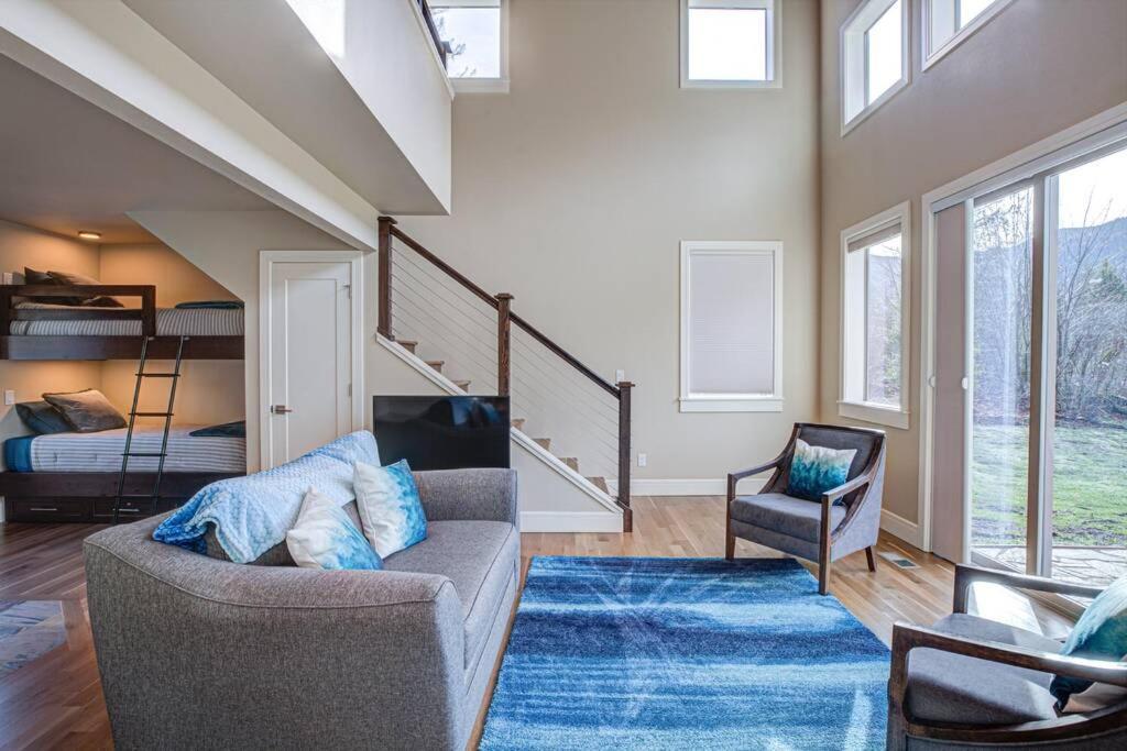 Newly Built Modern Chalet Duplex - 2 Mount Hood Village Luaran gambar