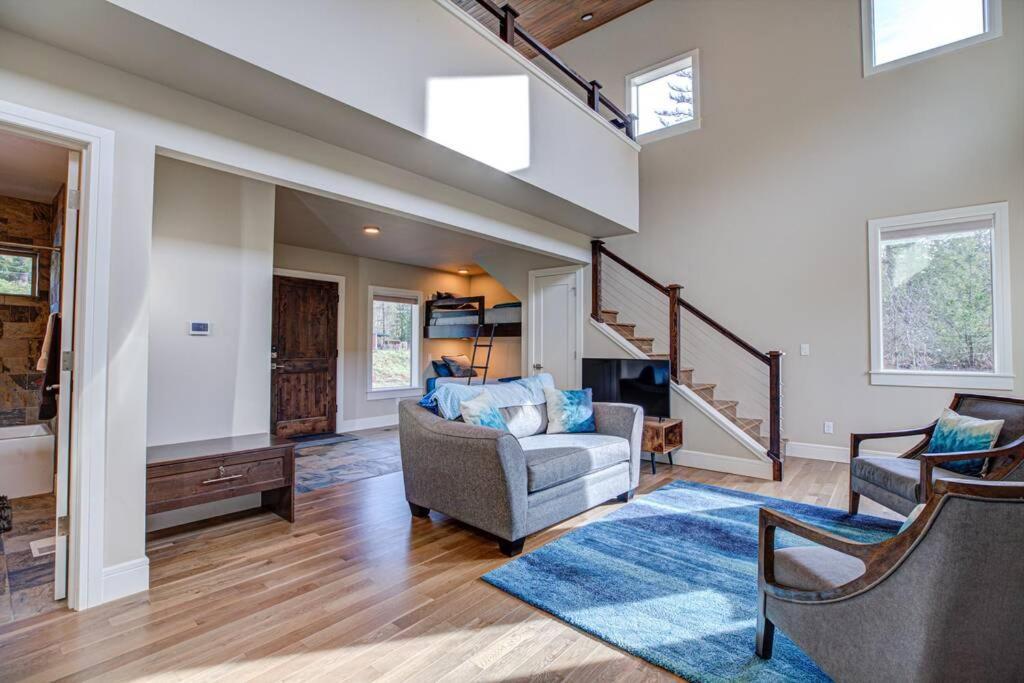 Newly Built Modern Chalet Duplex - 2 Mount Hood Village Luaran gambar