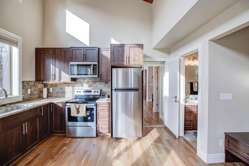 Newly Built Modern Chalet Duplex - 2 Mount Hood Village Luaran gambar